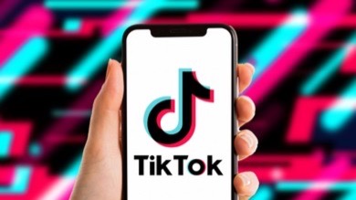 smart-phone-tik-tok-logo-260nw-2114739125-w274_cropped (172).jpg